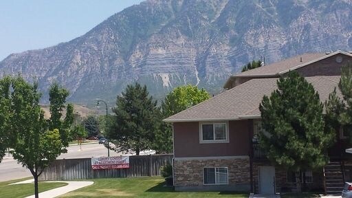 Foto del edificio - Canyon Trail Apartments