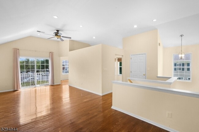 Building Photo - 77 Williamson Ct