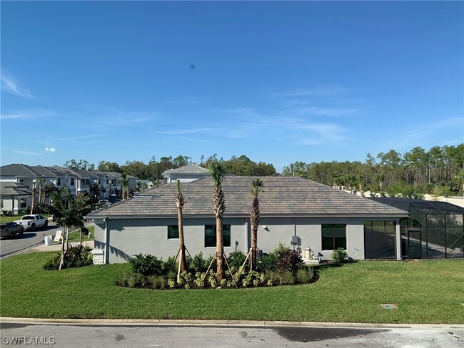 Building Photo - 12830 Hawkins Dr