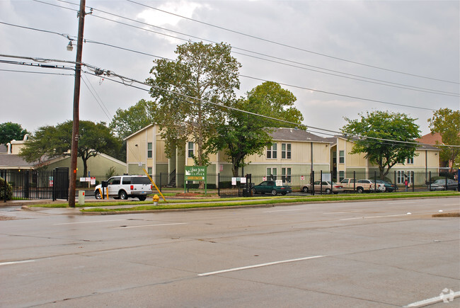 Foto del edificio - Summit at Mirasol Apartments