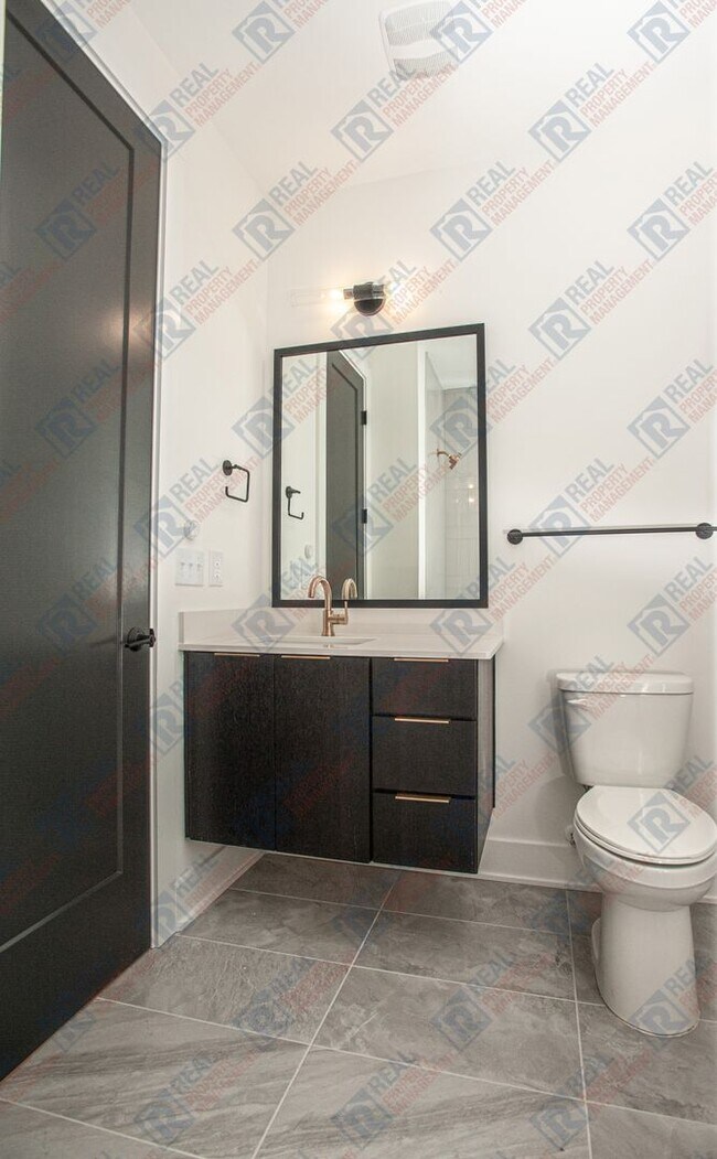 Building Photo - For Rent – Modern, Eco-Friendly Smart Home in Durham, NC