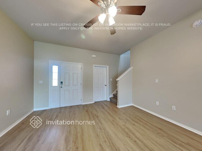 Foto del edificio - 5149 Belmont Park Ln