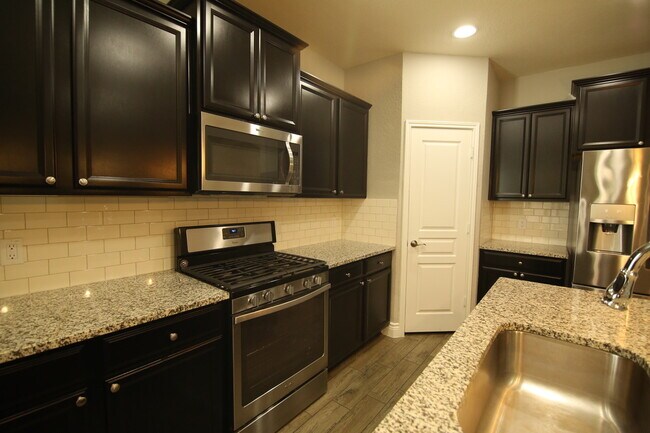 Building Photo - 7623 Paraiso Crest