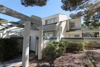 Building Photo - 2748 Lodestone Dr