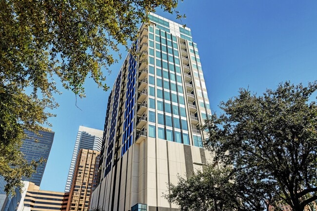 Building Photo - 1211 Caroline St