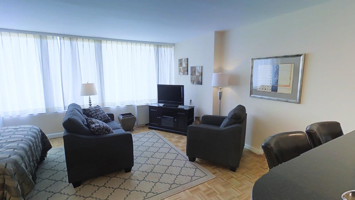 Photo - Columbia Plaza Apartments