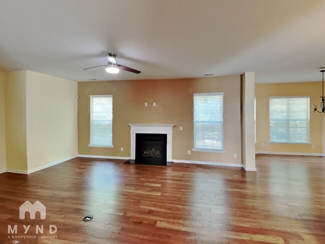 Building Photo - 9420 Ardrey Woods Dr