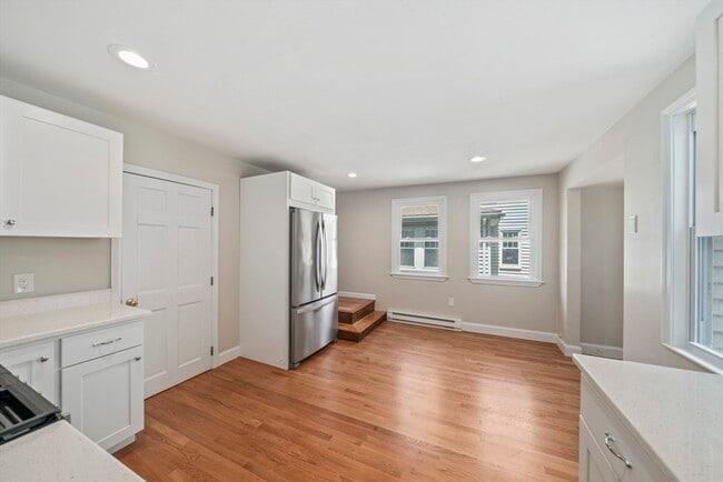 Foto del edificio - 84 Blue Hills Pkwy