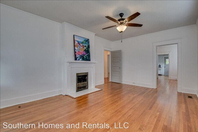 Foto del edificio - 2 br, 2 bath House - 1111 Adrian St