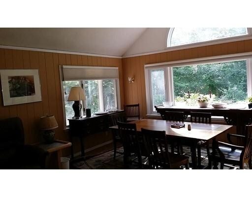 Foto principal - 680 Wellesley St