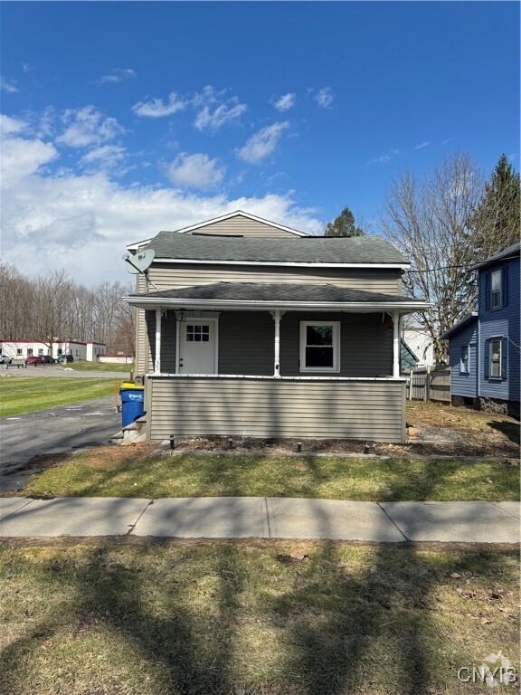 Building Photo - 35 E Oneida St