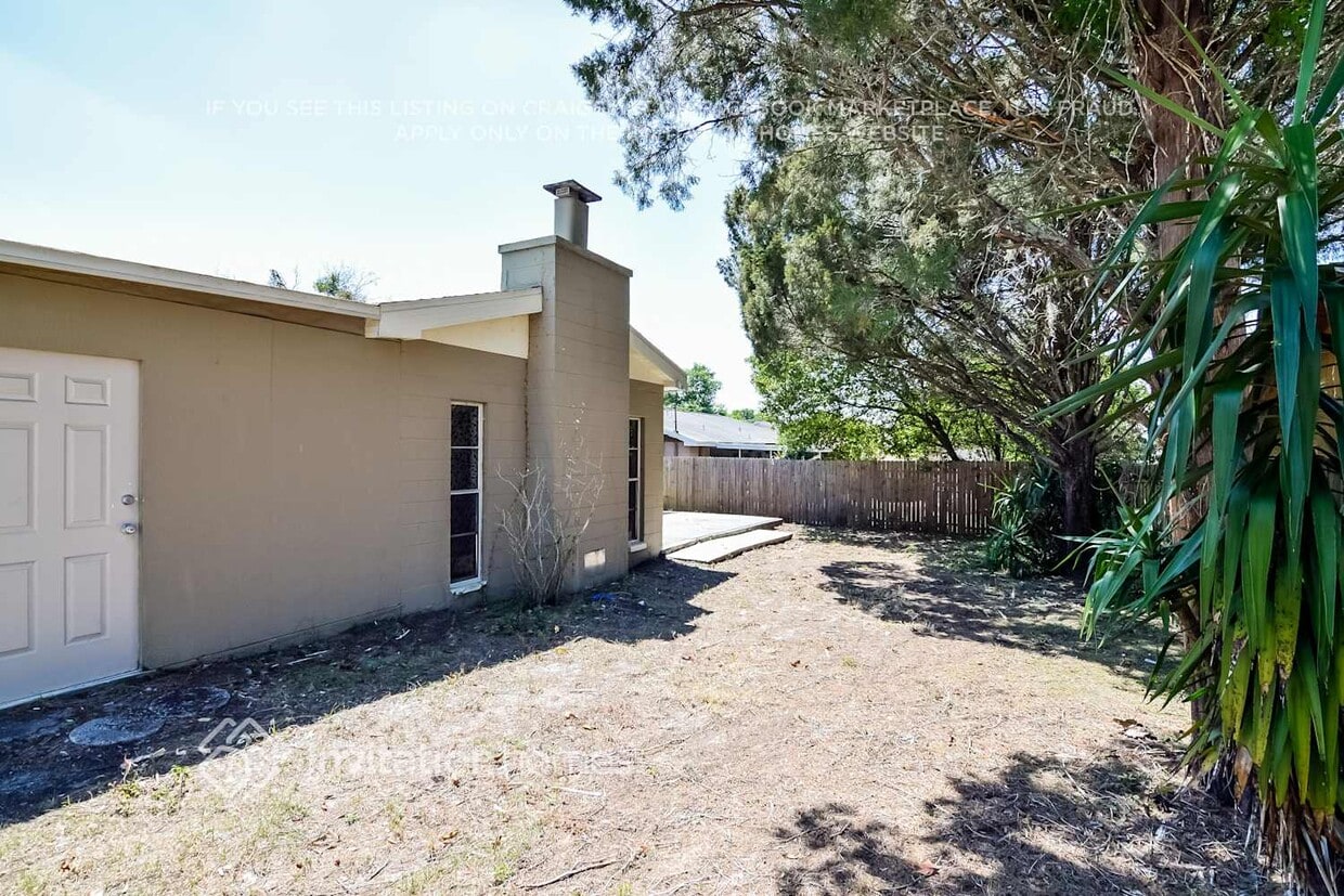 Foto del edificio - 4606 E Linebaugh Ave.