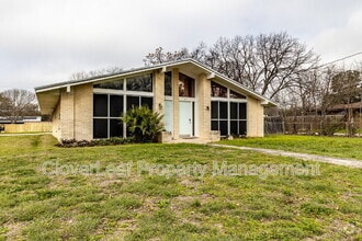 Building Photo - 319 Gaiety Ln