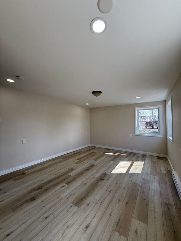 Building Photo - 172 Stonewood Ave