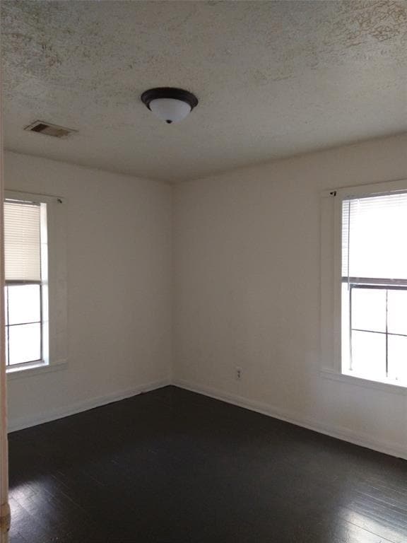 Building Photo - 309 Denham Ave