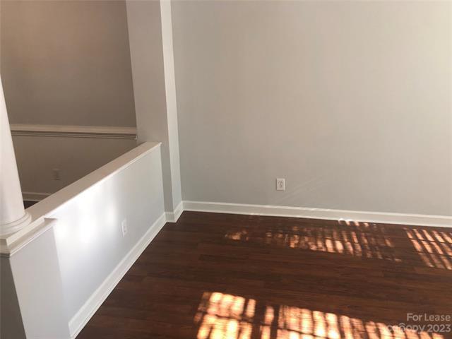 Building Photo - 12113 Memory Ln