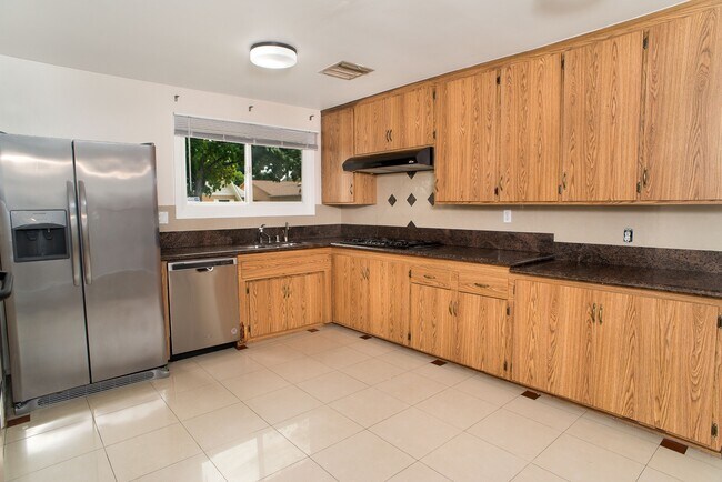 Foto del edificio - 23601 Welby Way