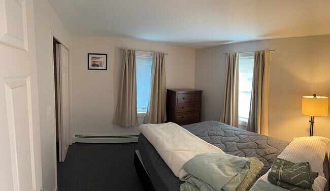 Foto del edificio - 1017 Summerhaven Rd