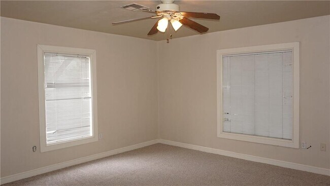 Foto del edificio - 1127 Glenwood Ave