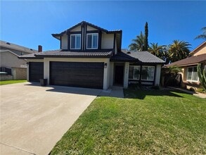 Building Photo - 13436 Cypress Ave