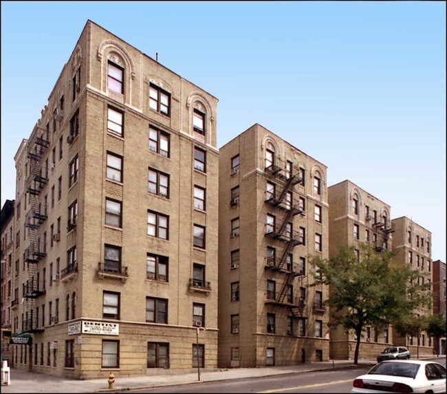 Building Photo - 201 Wadsworth Ave