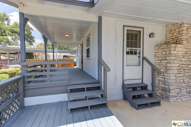 Building Photo - 3450 Tanglewood Trail