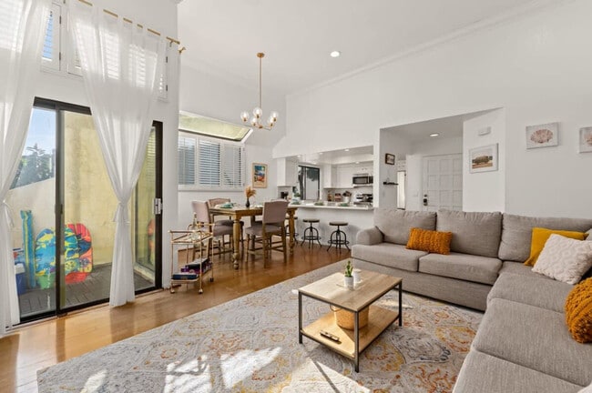 Building Photo - 1240 Grand Ave