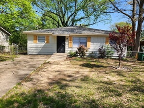 Building Photo - 7120 Redwood Dr