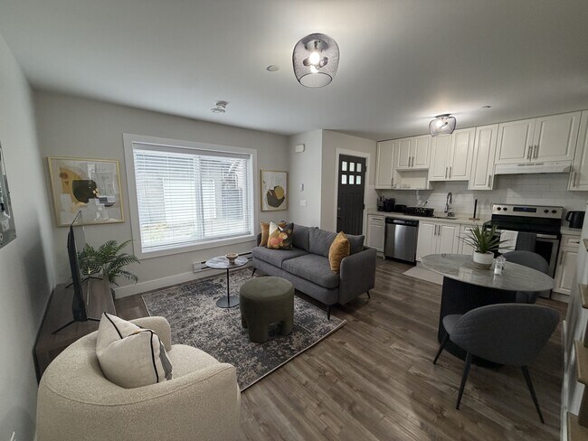 Photo du bâtiment - 2127 E 46th Ave