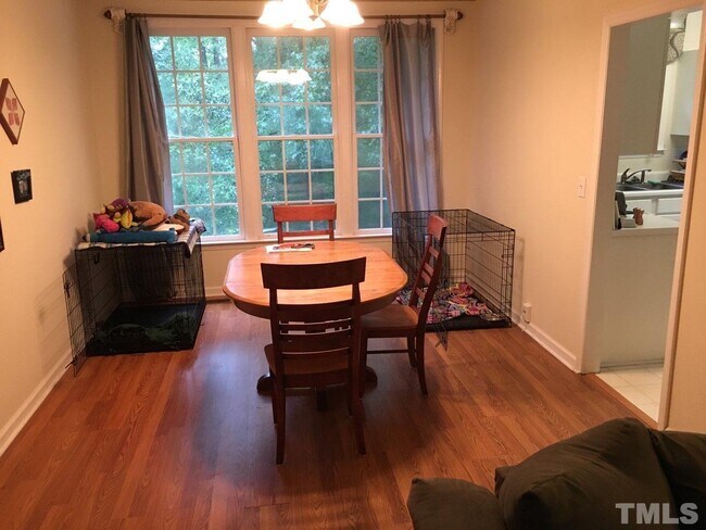 Building Photo - 203 Caraway Ln