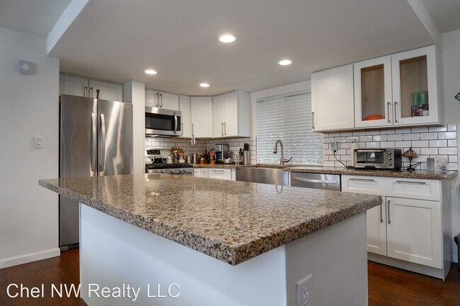 Foto del edificio - 3 br, 3 bath House - 10801 NE 141st Pl
