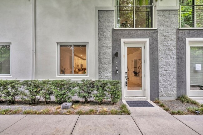 Welcome home! - 438 W Swoope Ave