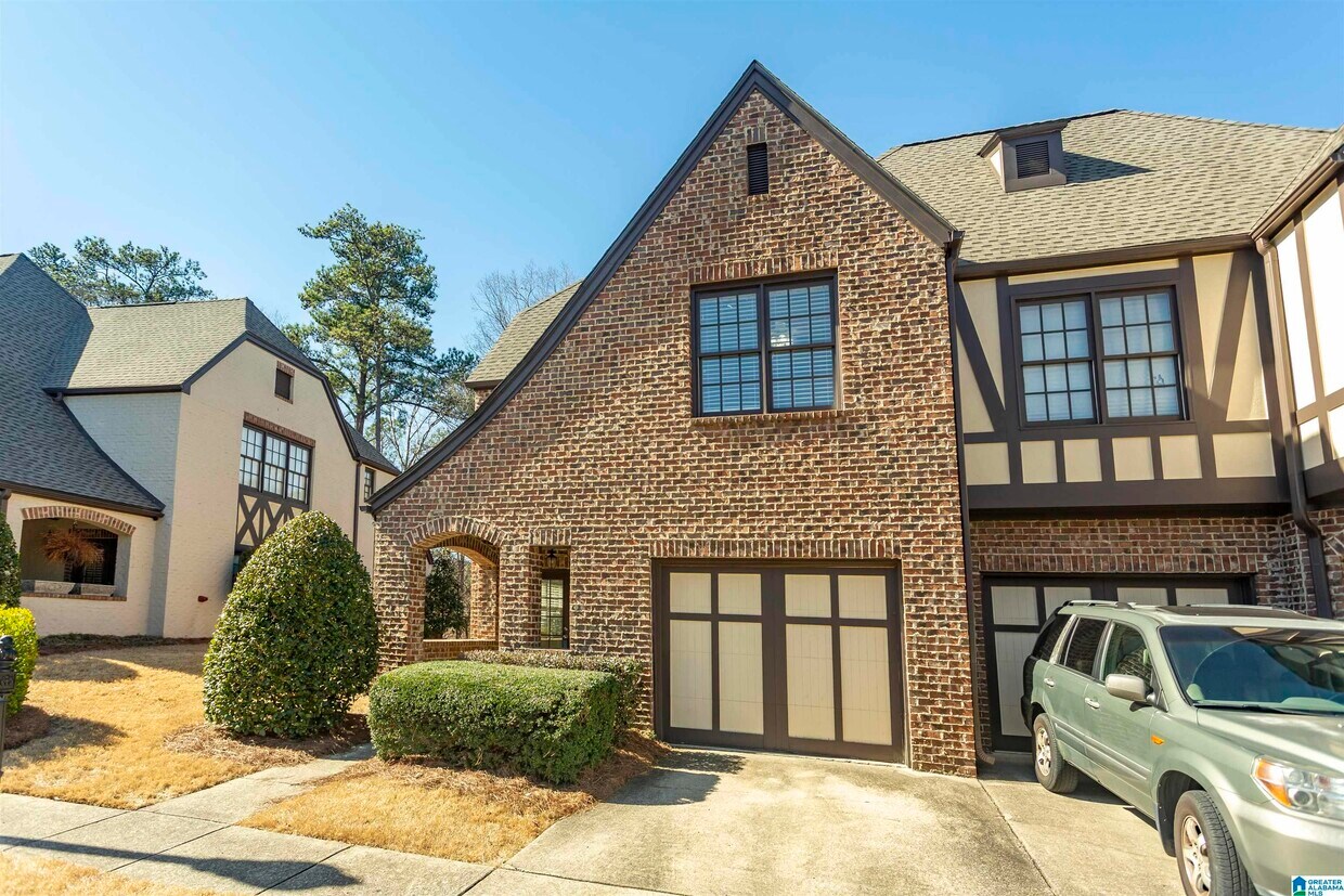 2449 Acton Park Cir, Birmingham, AL 35243 Townhome Rentals in
