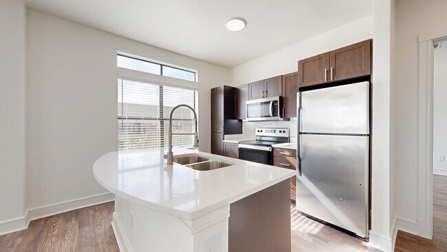 Interior Photo - Savoye