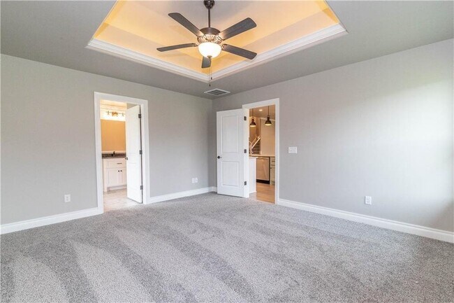 Foto del edificio - Gorgeous 4 bed 3 bath home in East Edmond-...
