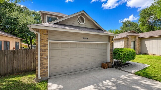 Foto del edificio - Northwest San Antonio Rental - 3/2 - Near SeaWorld, Alamo Ranch & Lackland AFB
