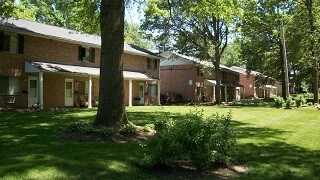 Building Photo - 462 Brentwood Dr