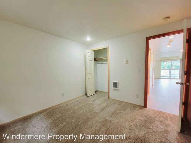 Building Photo - 1 br, 1 bath House - 1127 WHEATON WAY #A2