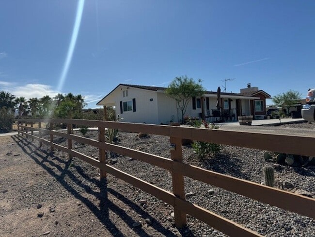 Building Photo - 3 BR with Bonus Room! La Puerta Mountainsi...