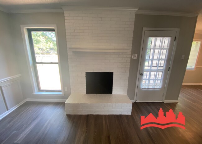 Foto del edificio - 1468 Mullins Station Rd