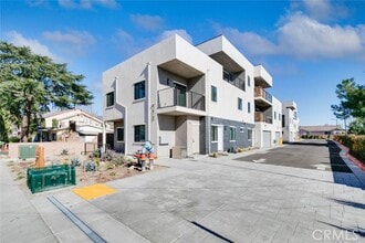 Snapshot of Luxury Condo Rentals Upland