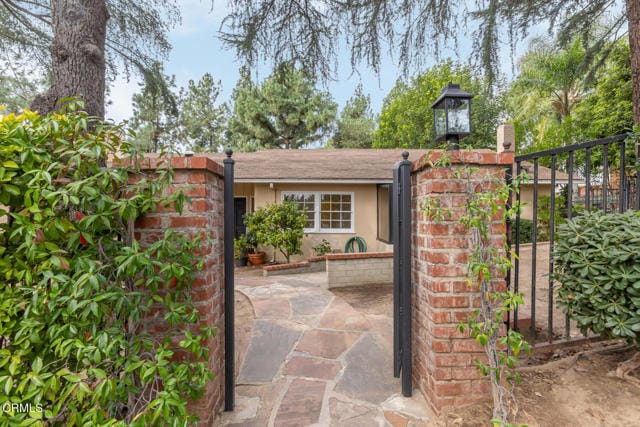 Building Photo - 5209 Alta Canyada Rd