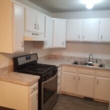 Building Photo - 4807 S 350 E