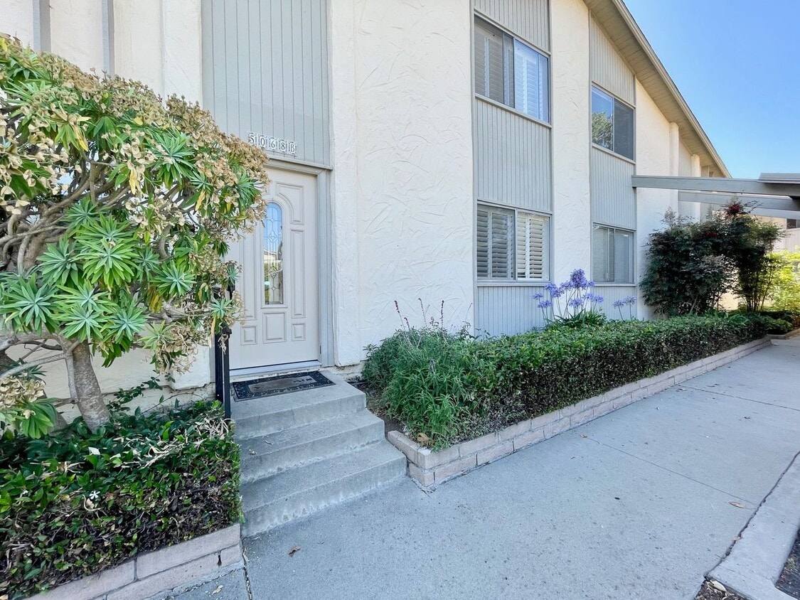 Primary Photo - Desirable 3/2 San Antonio Village Condo