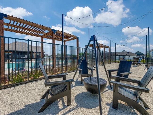 Building Photo - County Road 1106, Anna, TX 75409 - 1 BR 1 BA cottage