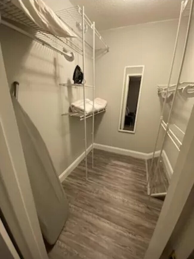 Foto del edificio - 3938 N Quail Ln