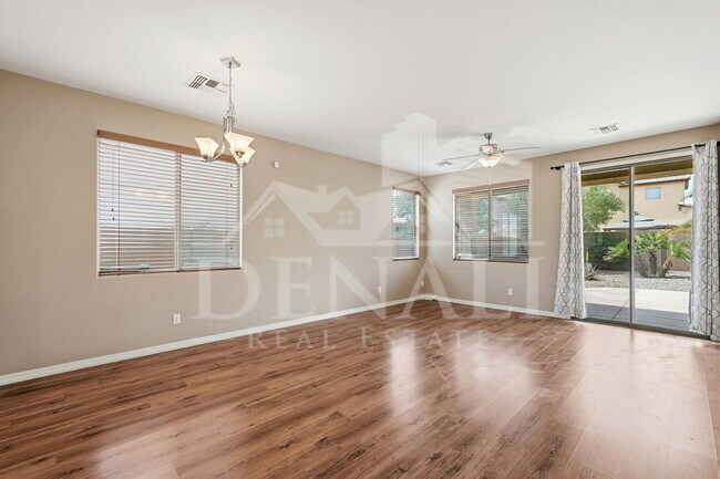 Building Photo - 18184 Calacera St