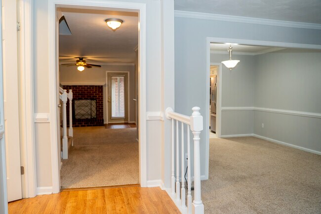 Foto del edificio - 1026 Tottenham Ln