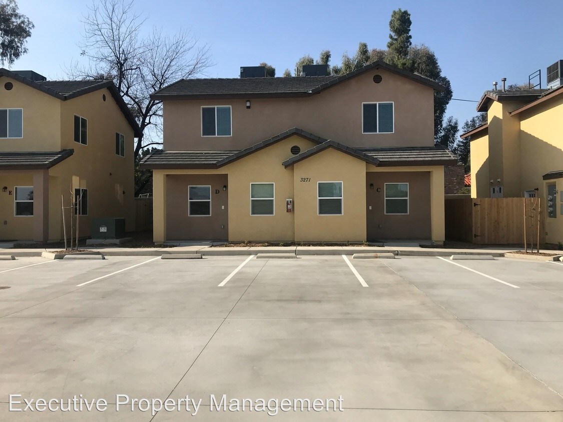 Foto principal - 3271 Chester Ln
