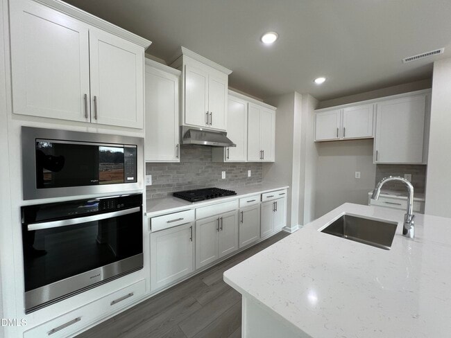 Building Photo - 900 Grand Mesa Dr